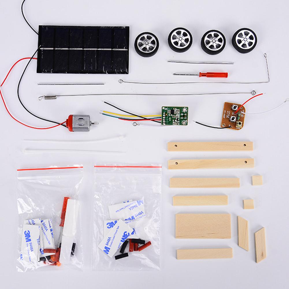Assemble Solar Car Creative In - Learn Diy Electronics recensione e prezzo